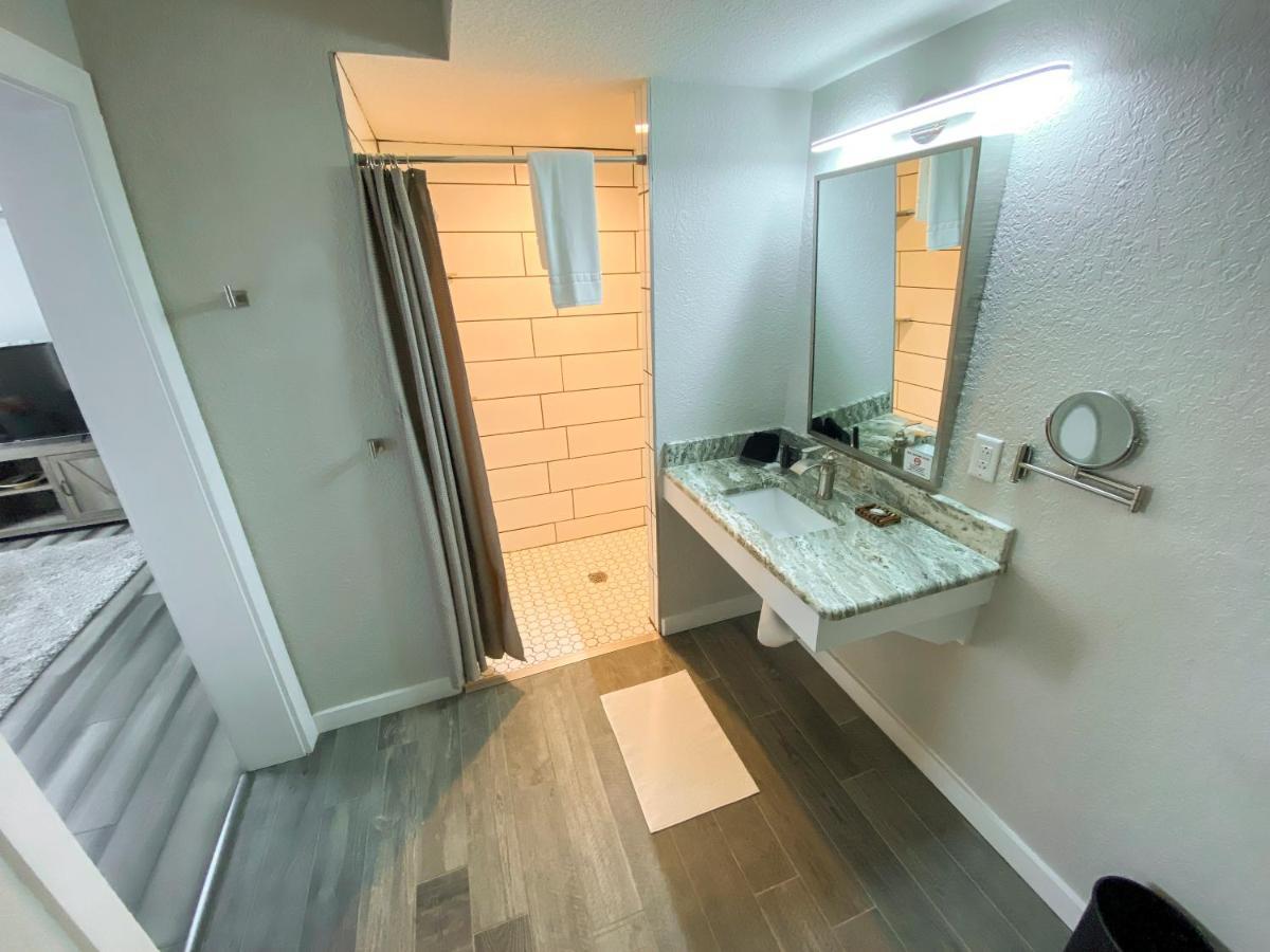 Artisan Downtown Hotel De Land Ngoại thất bức ảnh