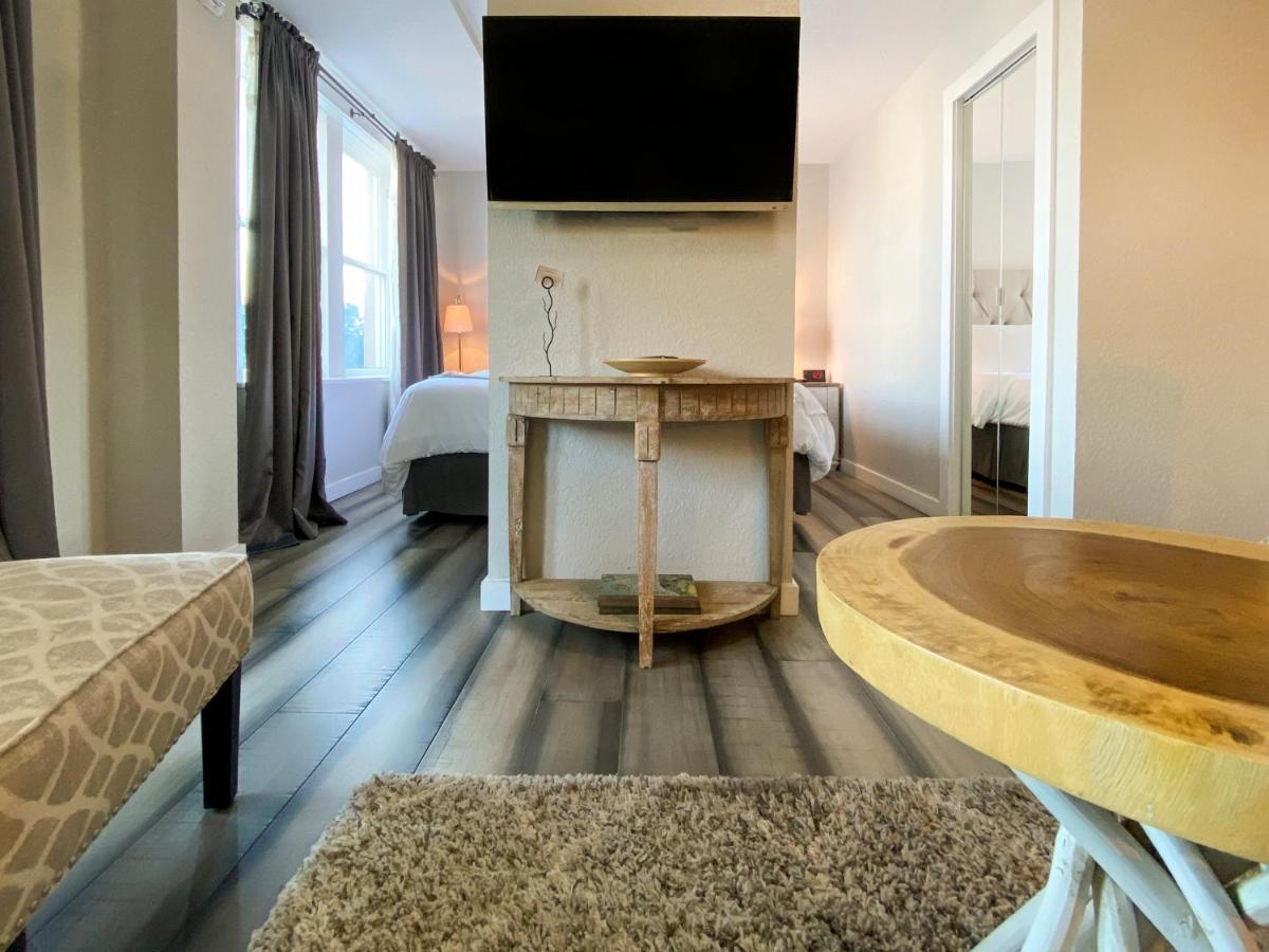 Artisan Downtown Hotel De Land Ngoại thất bức ảnh