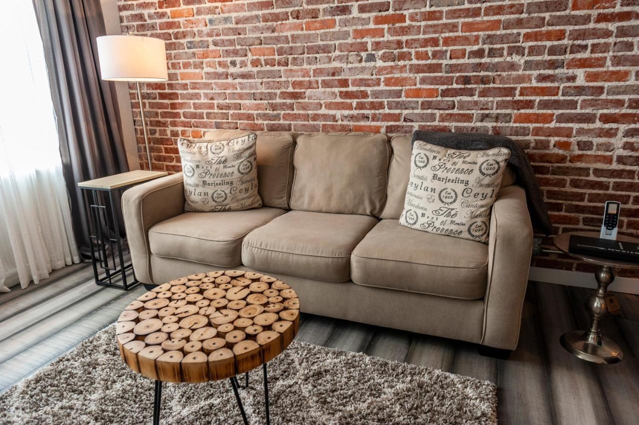 Artisan Downtown Hotel De Land Ngoại thất bức ảnh
